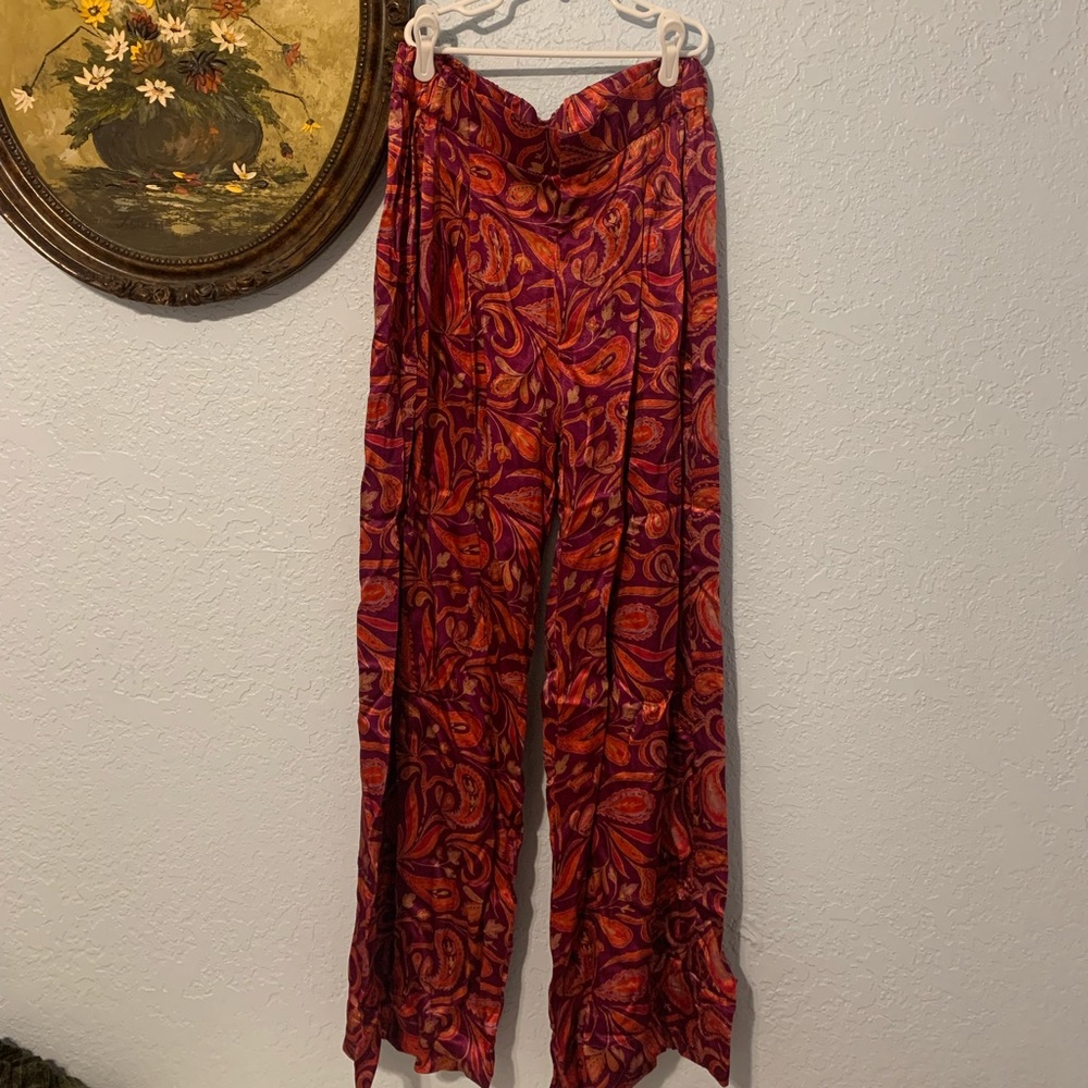 FREE PEOPLE PAISLEY PRINT PANTS